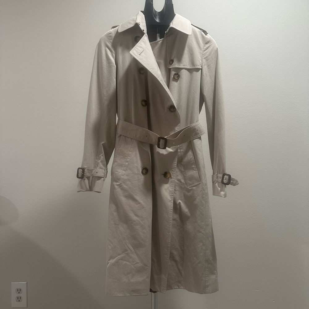 Burberry Lady’s Trench Coat